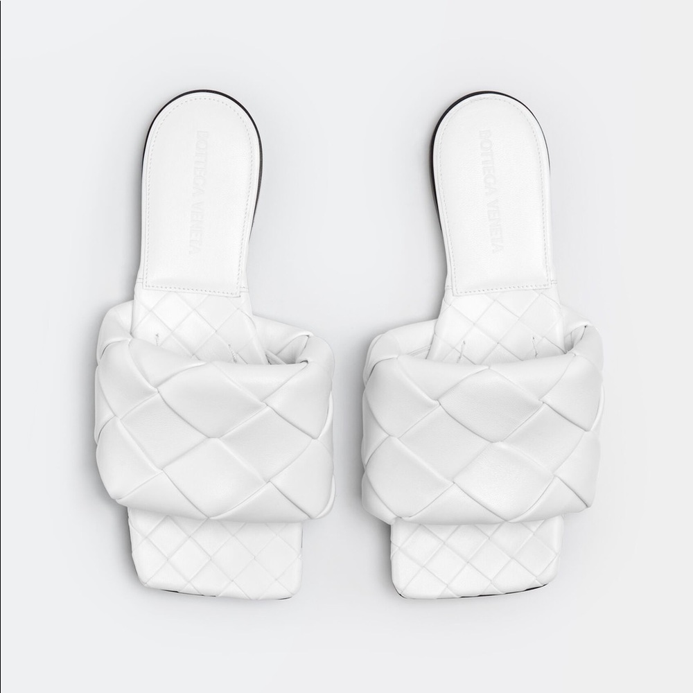 BOTTEGA VENETA Lido Flat Sandals